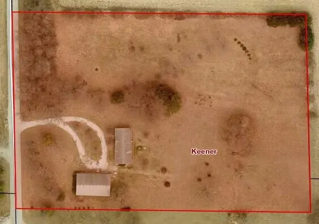 2nd image of 12731 County Rd 950 W, De Motte, IN 46310 | MLS# 842839