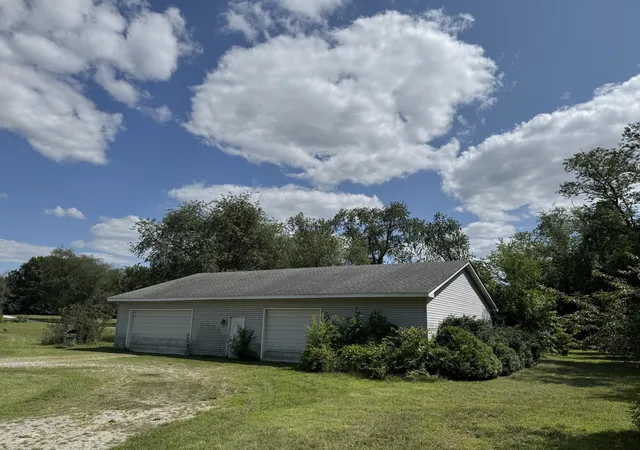 image of 12731 County Rd 950 W, De Motte, IN 46310 | MLS# 842839