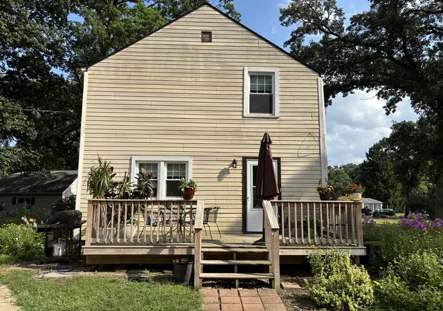 3rd image of 11 Indian Trl, Merrillville, IN 46410 | MLS# 842715