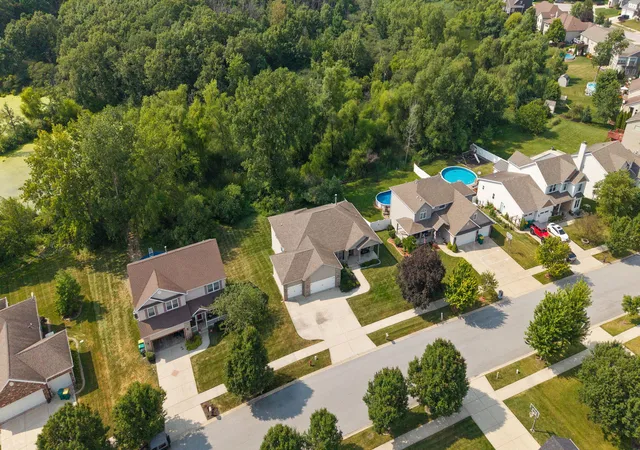 49th image of 12612 Marsh Landing Pkwy, Cedar Lake, IN 46303 | MLS# 842727