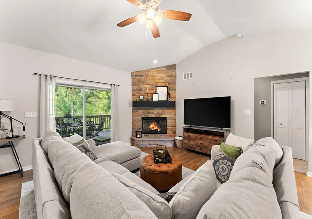 5th image of 12612 Marsh Landing Pkwy, Cedar Lake, IN 46303 | MLS# 842727