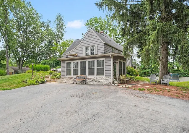 4th image of 228 W Joliet Rd, Valparaiso, IN 46385 | MLS# 842903