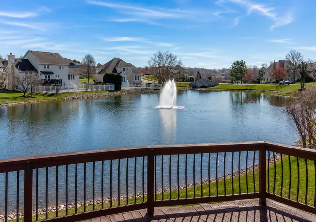 3rd image of 669 Davis Cir, Crown Point, IN 46307 | MLS# 842746