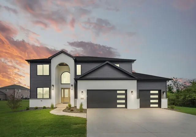 2nd image of 7635 Pierce Pl, Merrillville, IN 46410 | MLS# 842947