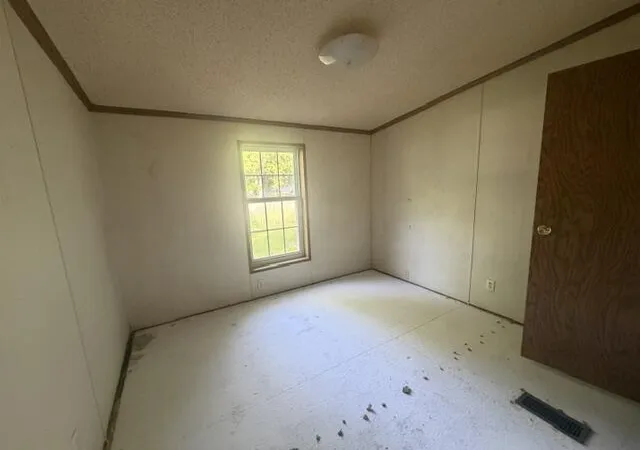 15th image of 6881 Ne Suburban Dr, Michigan City, IN 46360 | MLS# 842736