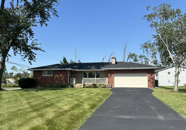 1st image of 6092 Cleveland St, Merrillville, IN 46410 | MLS# 842913
