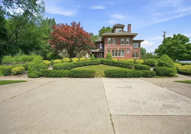 Photo 3 of Single family home for sale at 229 E Morgan Ave, Chesterton, IN 46304 | MLS# 842756 | Listing updated on 2026-09-08
