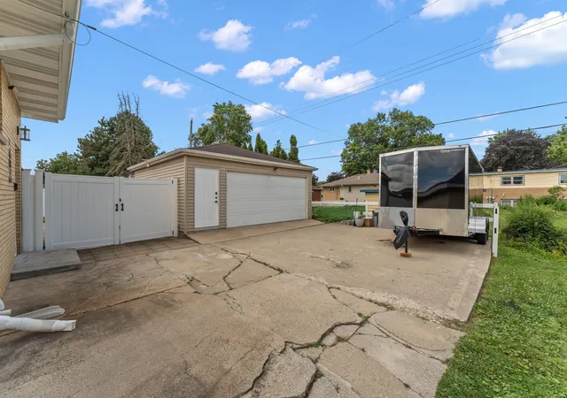 41st image of 8600 Calumet Ave, Munster, IN 46321 | MLS# 842759