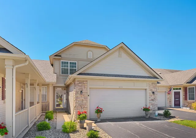 1st image of 1245 Auburn Meadow Ln, Schererville, IN 46375 | MLS# 842829
