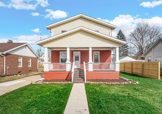 Photo 1 of Sale Pending at 807 Division St, La Porte, IN 46350 | MLS# 842794 | Listing updated on 2026-09-19
