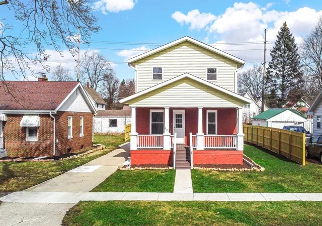 Photo 2 of Sale Pending at 807 Division St, La Porte, IN 46350 | MLS# 842794 | Listing updated on 2026-09-19