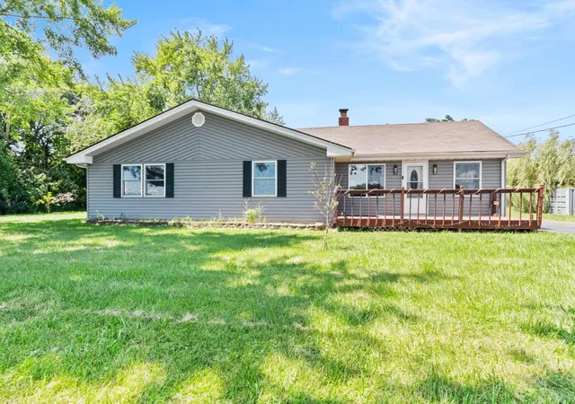 1st image of 786 N 450 W, Portage, IN 46368 | MLS# 842787