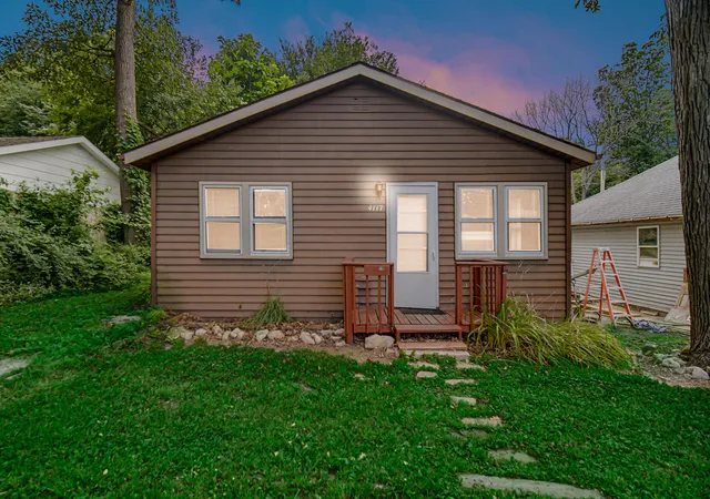 2nd image of 4117 Wildwood Rd, Valparaiso, IN 46383 | MLS# 842888