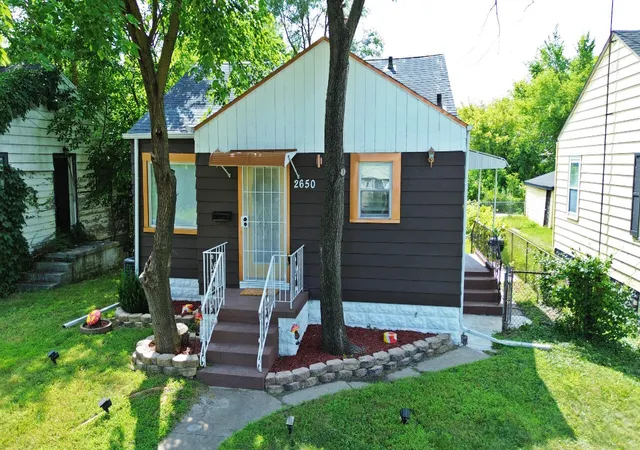 3rd image of 2650 Monroe St, Gary, IN 46407 | MLS# 842797