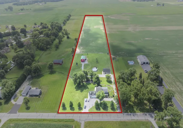 3rd image of 13617 W 117Th Ave, Cedar Lake, IN 46303 | MLS# 842861