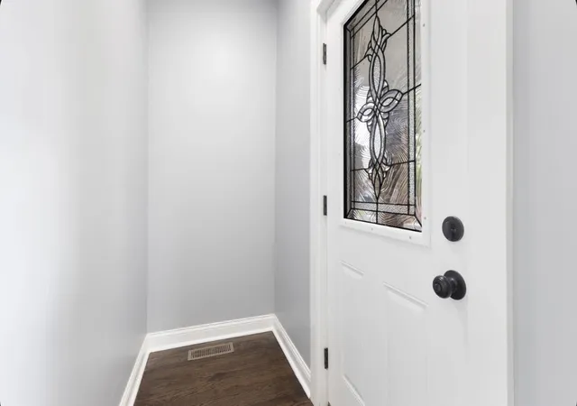 4th image of 1140 Maryland St, Gary, IN 46407 | MLS# 842815