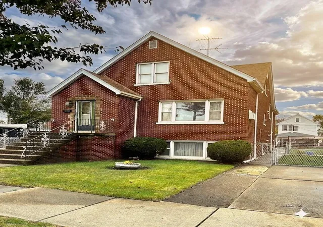 Photo 1 of Sale Pending at 4034 Euclid Ave, East Chicago, IN 46312 | MLS# 842826 | Listing updated on 2026-08-19