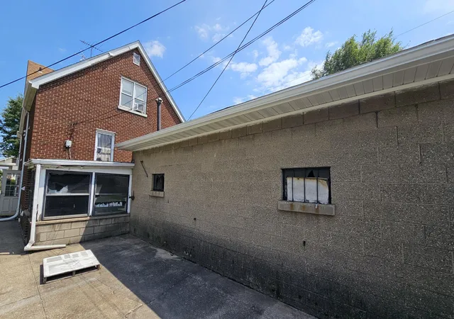 Photo 4 of Sale Pending at 4034 Euclid Ave, East Chicago, IN 46312 | MLS# 842826 | Listing updated on 2026-08-19