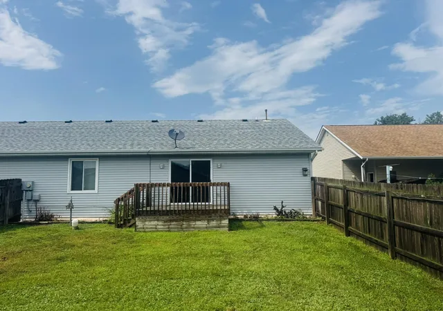 2nd image of 110 Lynn Dee Ct, New Carlisle, IN 46552 | MLS# 842838