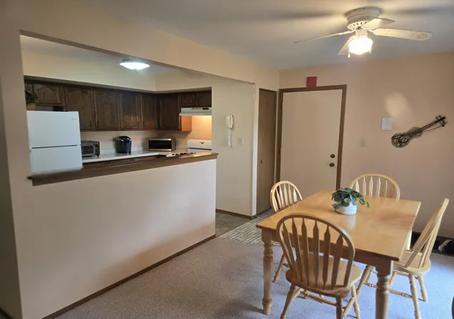 2nd image of 332 Summit Park Ct S, Crown Point, IN 46307 | MLS# 842860