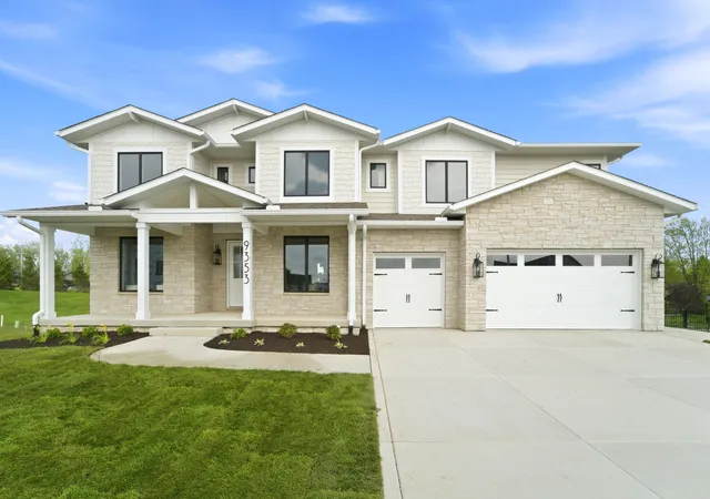 Photo 1 of Single family home for sale at 8450 W 105th Avenue, Saint John, IN 46373 | MLS# 842866 | Listing updated on 2026-07-24