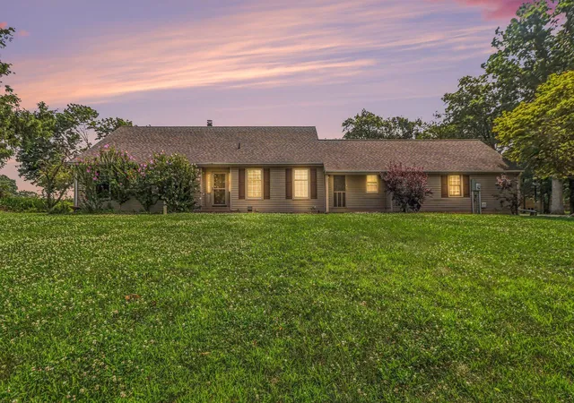1st image of 11 Sager Rd, Valparaiso, IN 46383 | MLS# 843004