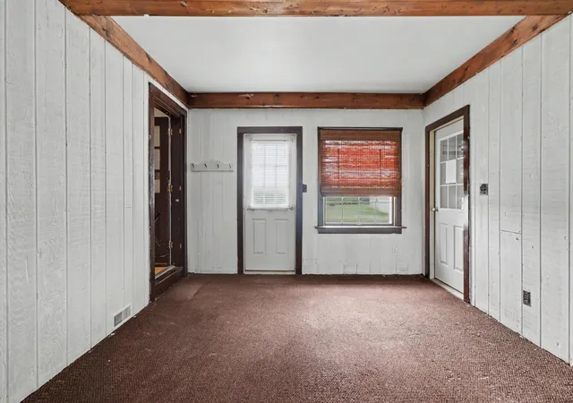 4th image of 11 Sager Rd, Valparaiso, IN 46383 | MLS# 843004