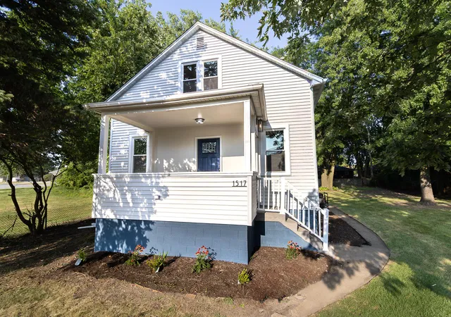 1st image of 1517 Jennings St, Gary, IN 46404 | MLS# 842865