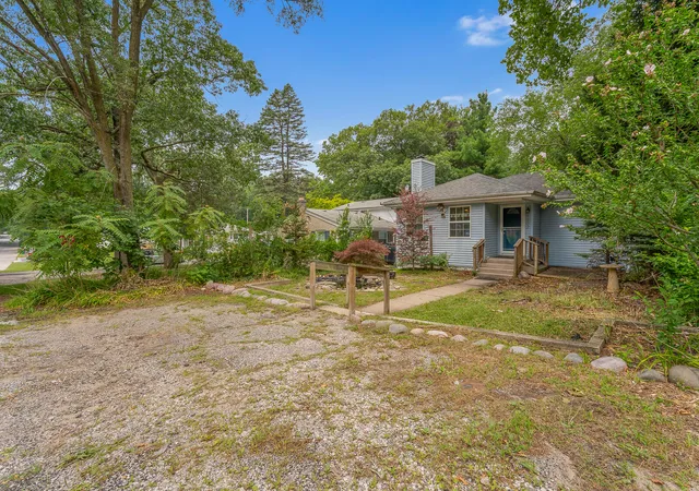 1st image of 8602 Maple Ave, Gary, IN 46403 | MLS# 842961