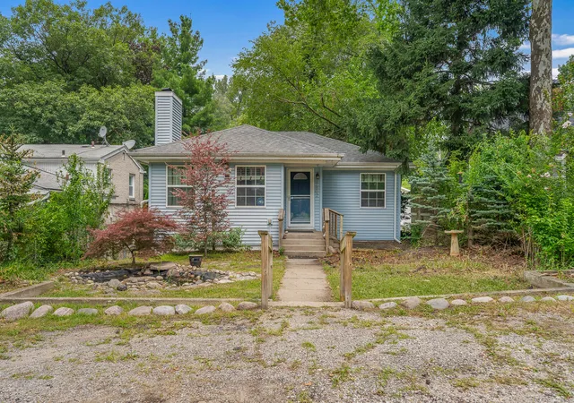 3rd image of 8602 Maple Ave, Gary, IN 46403 | MLS# 842961