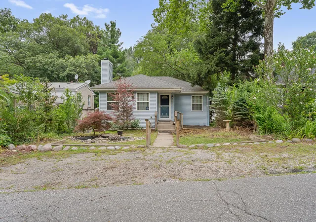 48th image of 8602 Maple Ave, Gary, IN 46403 | MLS# 842961