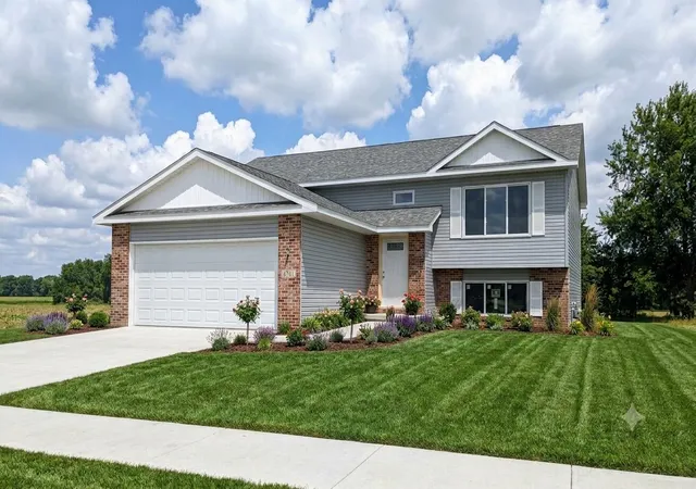 1st image of 6800 Whitcomb St, Merrillville, IN 46410 | MLS# 842891