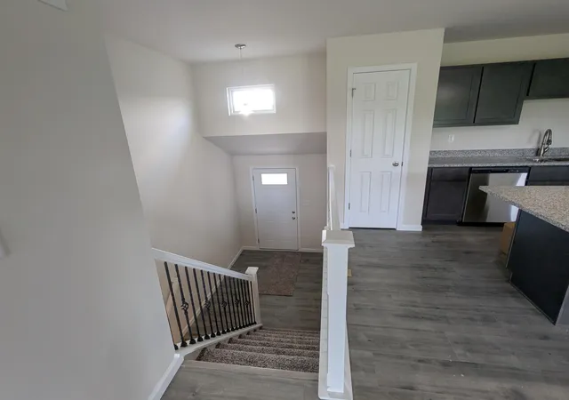 2nd image of 6800 Whitcomb St, Merrillville, IN 46410 | MLS# 842891