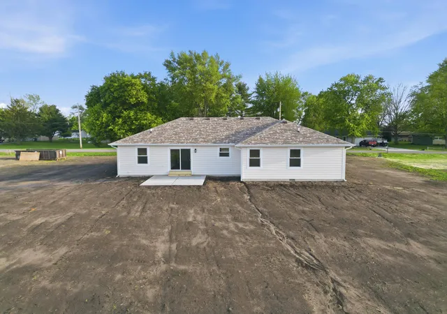 image of 508 W Beaver St, Morocco, IN 47963 | MLS# 842877