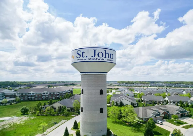 43rd image of 10791 Scarlett Oak Dr, St. John, IN 46373 | MLS# 842917