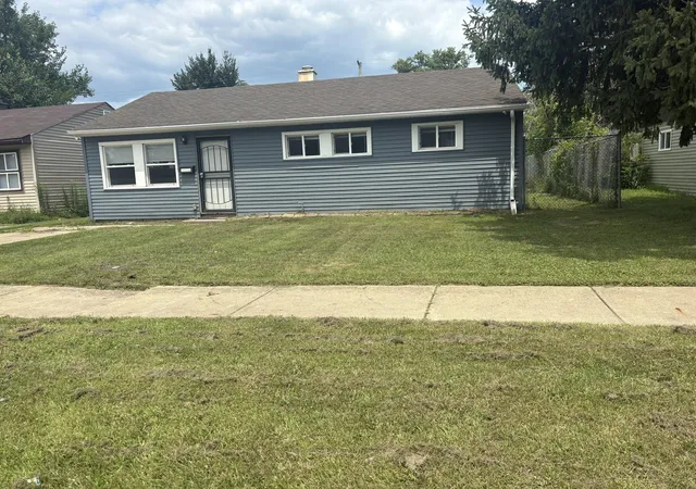 Photo 1 of Single family home for sale at 2516 Central Dr, Gary, IN 46407 | MLS# 842894 | Listing updated on 2026-09-24
