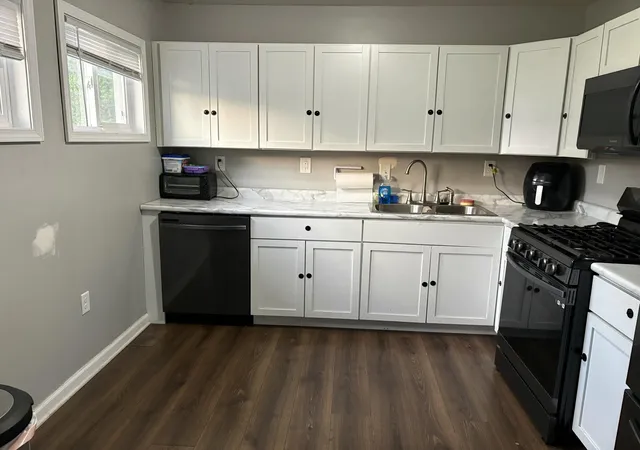 Photo 2 of Single family home for sale at 2516 Central Dr, Gary, IN 46407 | MLS# 842894 | Listing updated on 2026-09-24