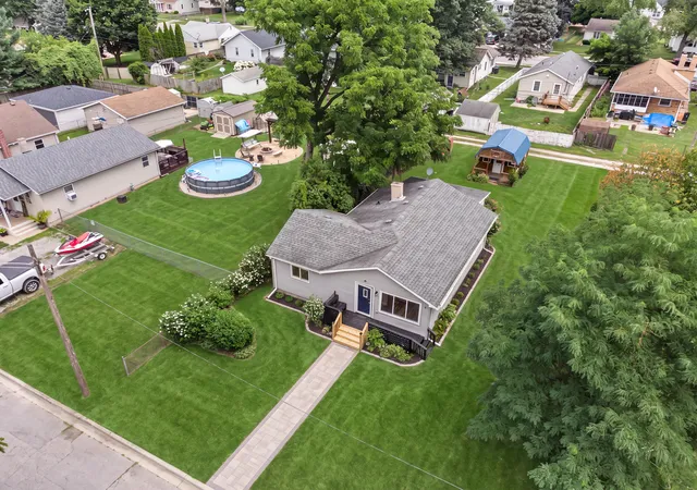 5th image of 921 Fleming St, Hobart, IN 46342 | MLS# 842918