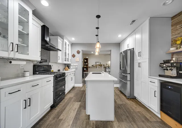 3rd image of 3389 Florida St, Lake Station, IN 46405 | MLS# 842915