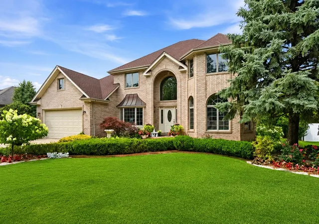 5th image of 1929 Redwood Ln, Munster, IN 46321 | MLS# 842948