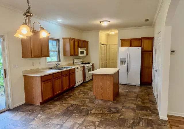 5th image of 1217 Baron Ct, Valparaiso, IN 46383 | MLS# 843141