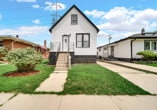 1st image of 4231 Torrence Ave, Hammond, IN 46327 | MLS# 843086