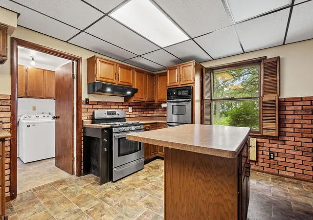3rd image of 931 S 500 E, Kouts, IN 46347 | MLS# 842963