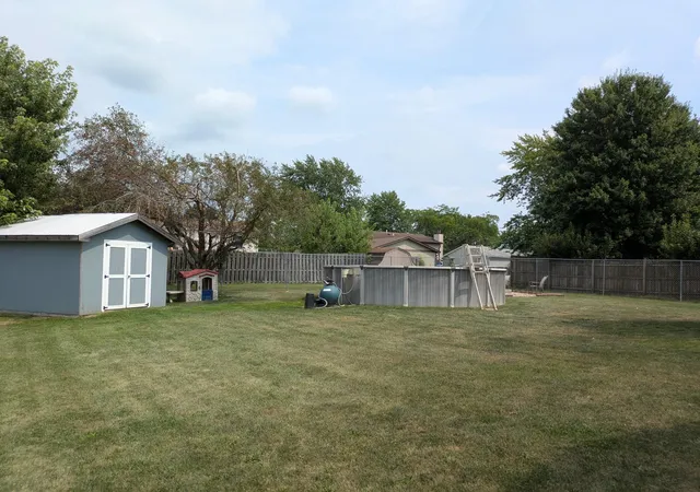 17th image of 17533 Calhoun St, Lowell, IN 46356 | MLS# 842958