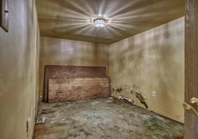 25th image of 425 E Hilltop Ct, Lowell, IN 46356 | MLS# 842984