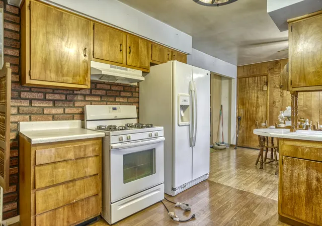 5th image of 425 E Hilltop Ct, Lowell, IN 46356 | MLS# 842984