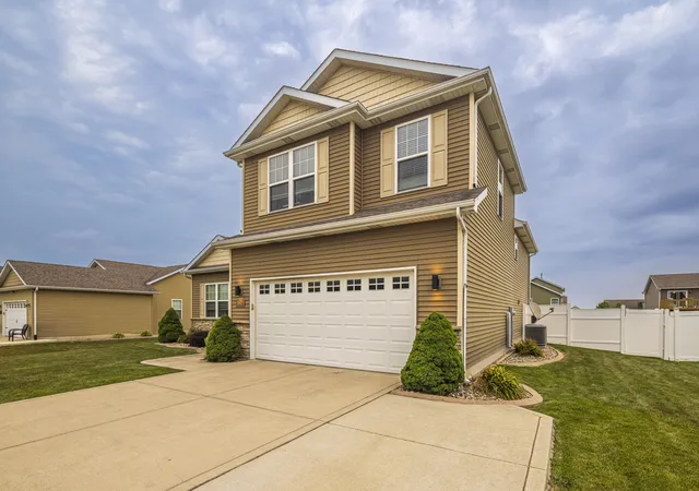 2nd image of 18429 Kaiti Dr, Lowell, IN 46356 | MLS# 843009