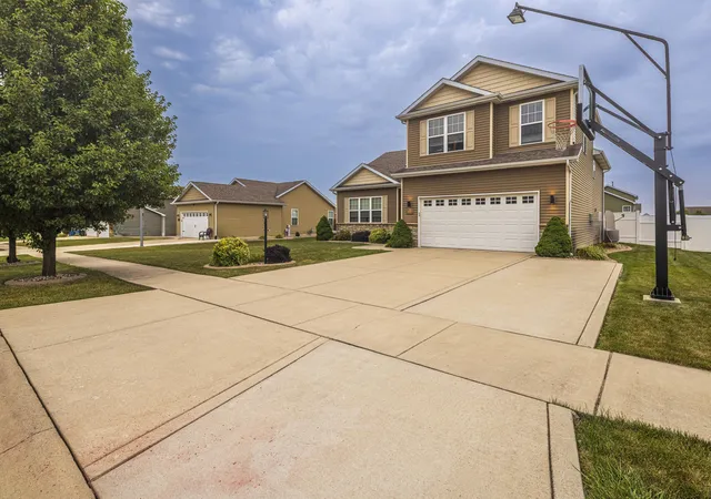 4th image of 18429 Kaiti Dr, Lowell, IN 46356 | MLS# 843009