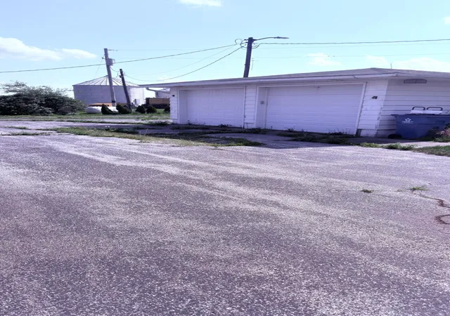 Photo 3 of Sale Pending at 15693 W 800 South, Francesville, IN 47946 | MLS# 842993 | Listing updated on 2026-07-30