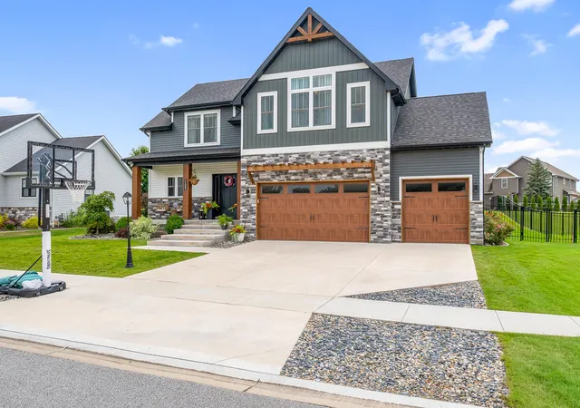 2nd image of 11063 W Deer Creek Dr, Crown Point, IN 46307 | MLS# 843017